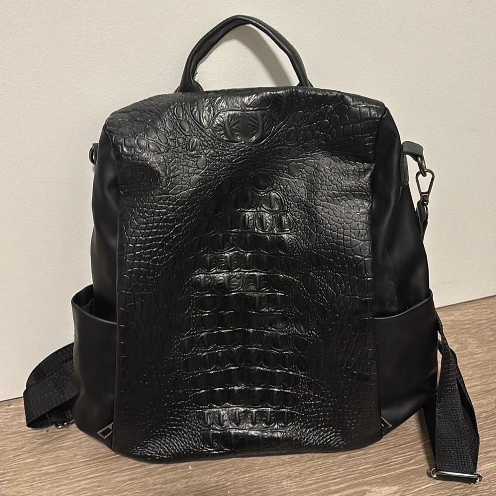Anti theft backpack purse